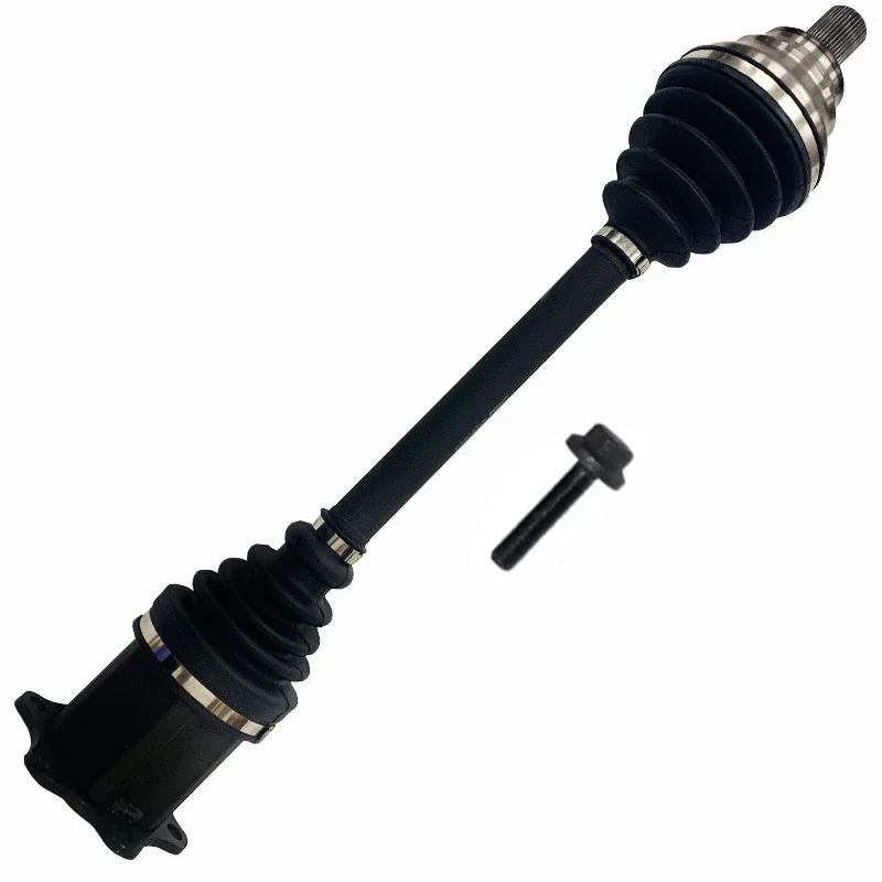 Fynd Komplett drivaxel Audi Q3 35 TDI quattro 586 mm